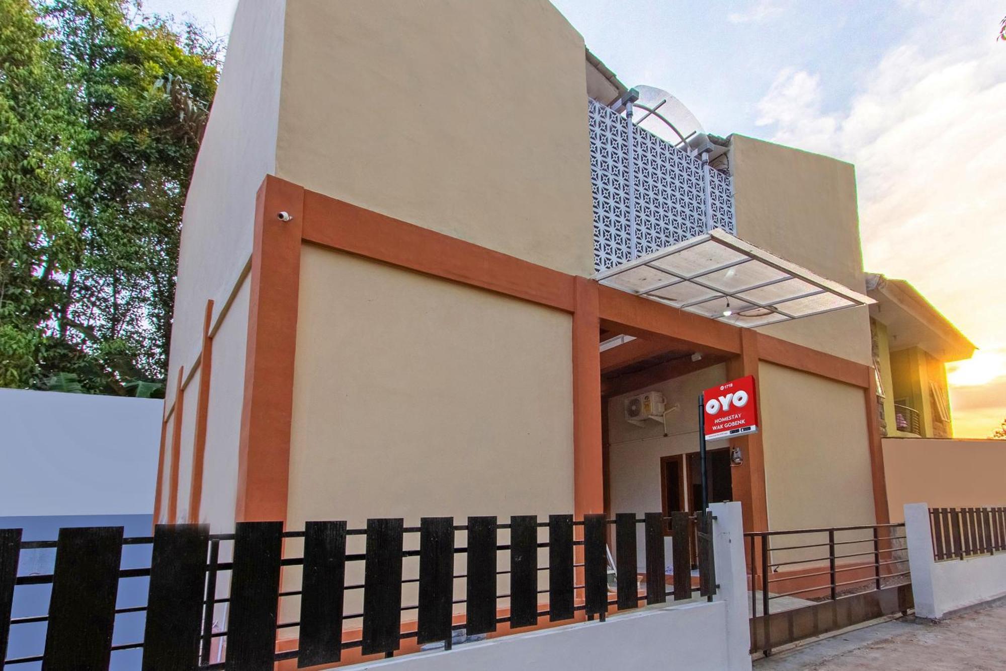 Oyo 1718 Homestay Wak Gobenk Salakan Экстерьер фото